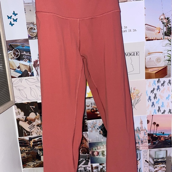 Lululemon 25” WUNDER UNDER HIGH RISE - Picture 1 of 6